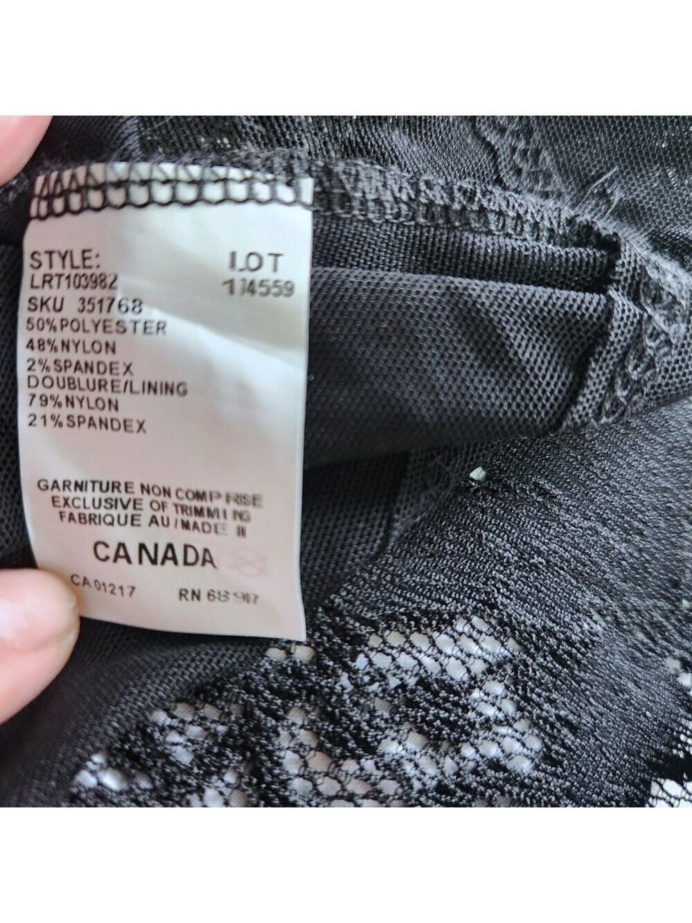 Le Chateau Womens Size Small Black Floral Lace Cold Shoulder Flutter Top NWT - Picture 11 of 12